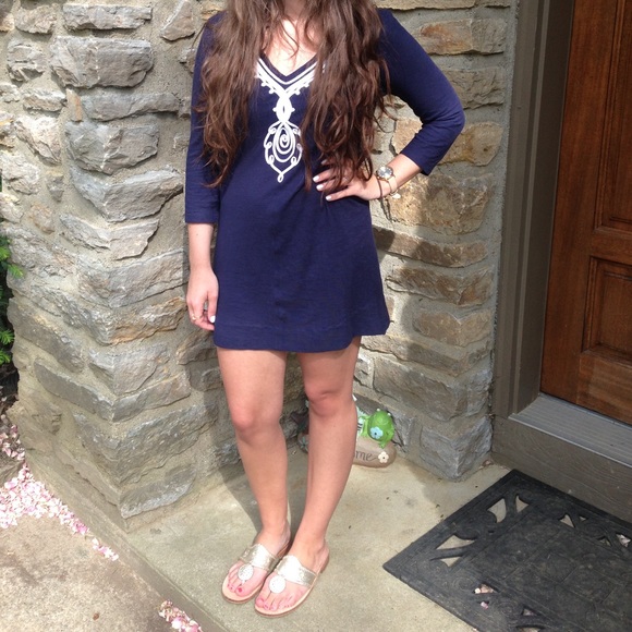 Lilly Pulitzer Dresses & Skirts - Lilly Pulitzer tshirt dress